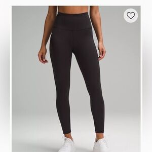 Lululemon High Rise Wunder Under 25”
